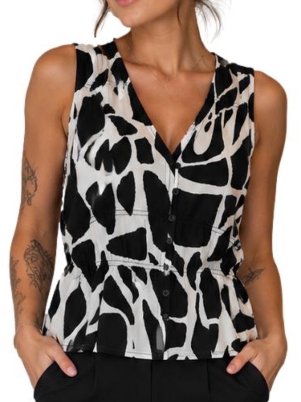 NWT Rachel Roy Blouse Women S Black White Animal Print Sleeveless Peplum Summer